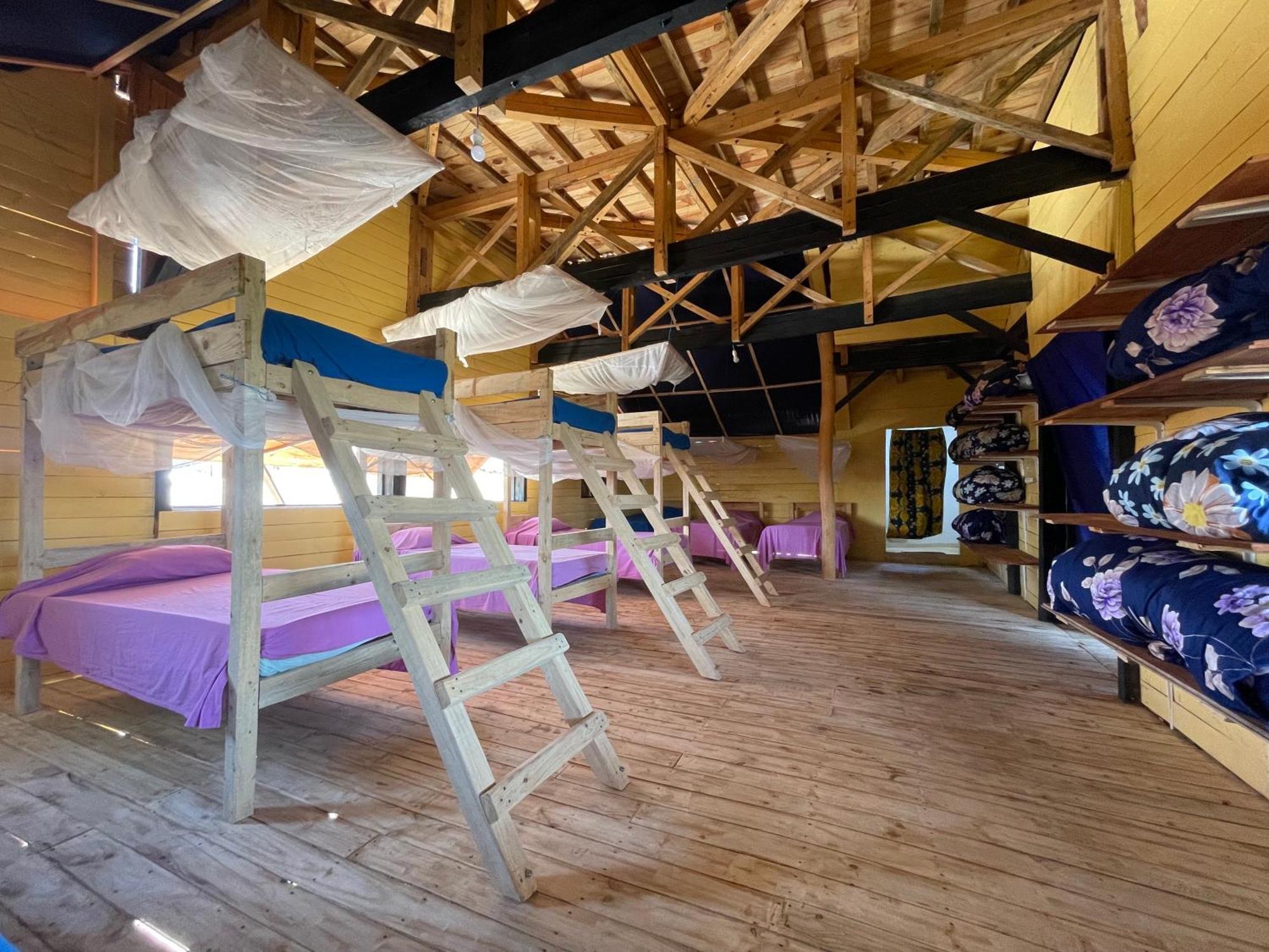 Отель Chez Peter Pan Анакао Экстерьер фото